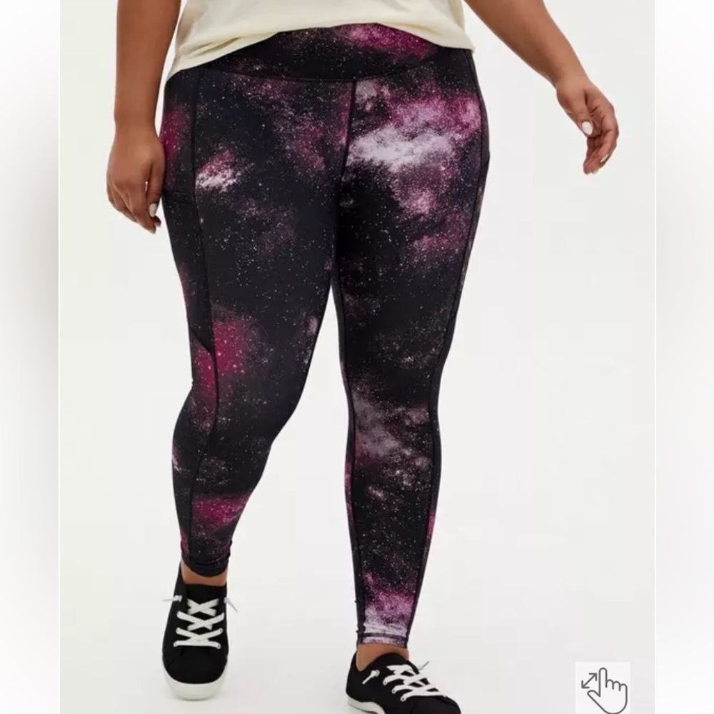 Torrid Full-Length Side Pocket Galaxy Print Active Legging